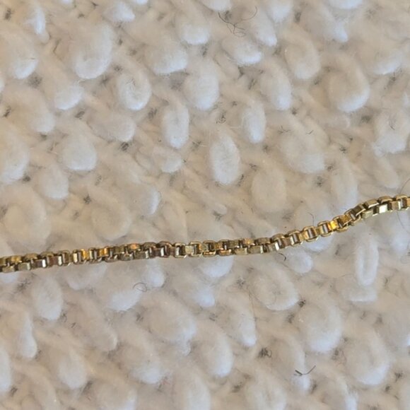 Gold Plated Silver 925 Box Chain Dainty Necklace 18" - Picture 3 of 4